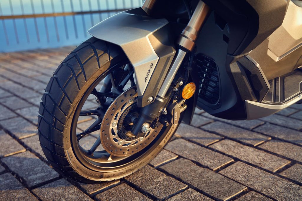 Honda ADV 350 - A2 Riders