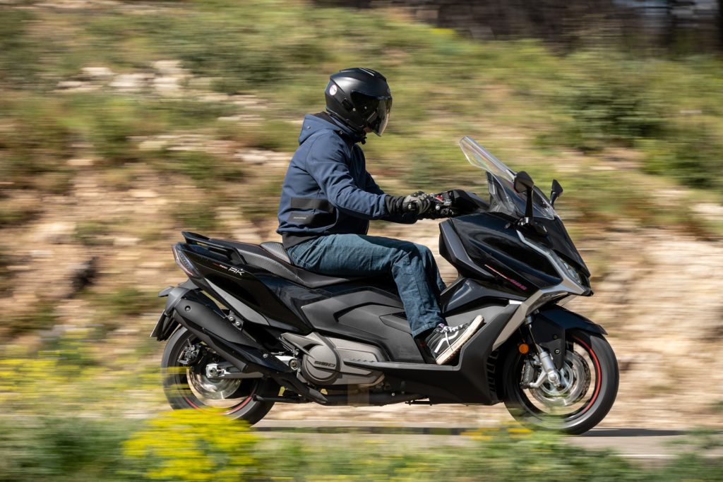 Kymco AK Premium - © A2 Riders