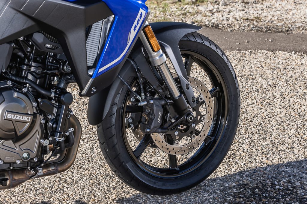 Suzuki V-Strom 800 SE - © A2 Riders