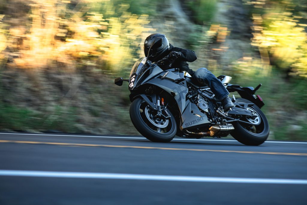 Suzuki GSX-8R - © A2 RIders