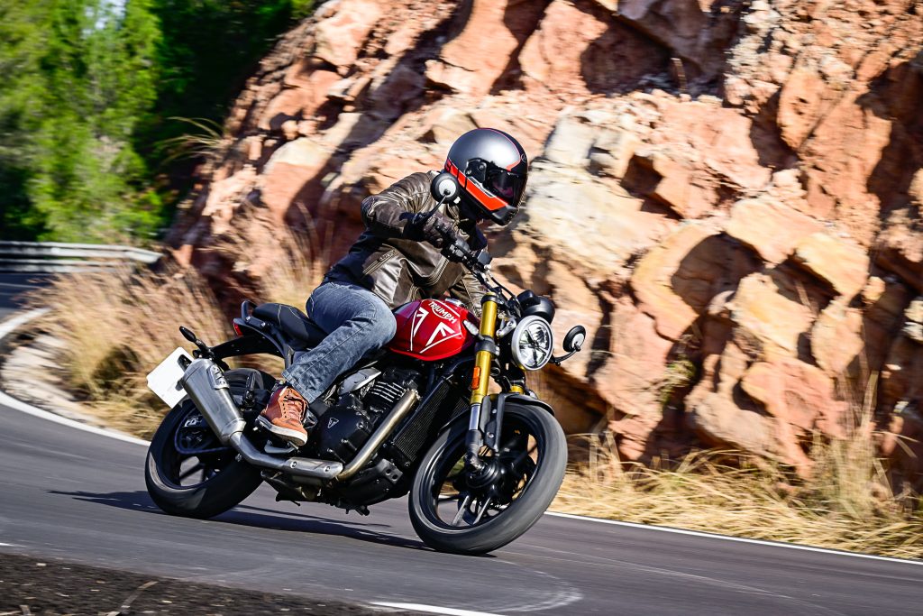 Triumph Speed 400 et Scrambler 400 X - © A2 Riders