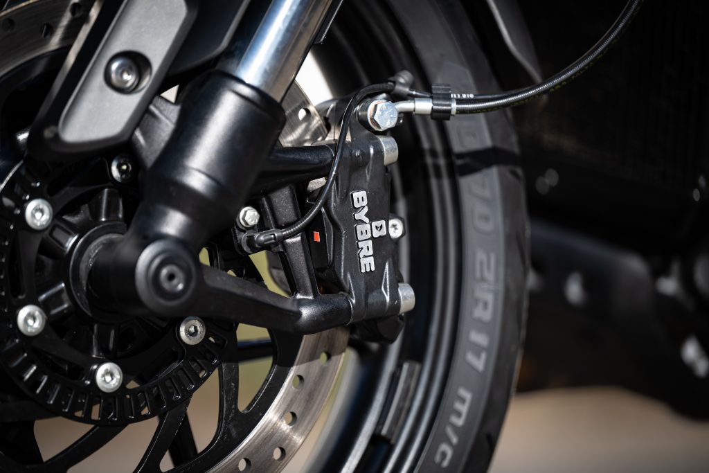 Triumph Speed 400 et Scrambler 400 X - © A2 Riders