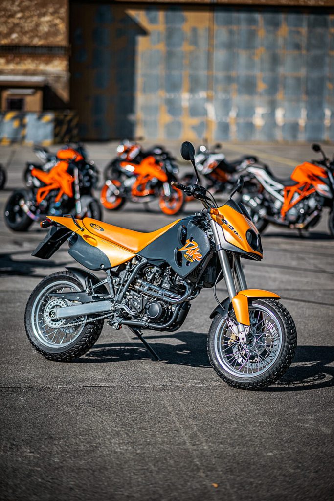 KTM 390 Duke - © A2 Riders