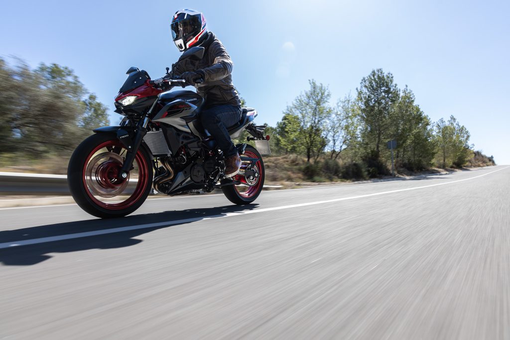 Kawasaki Z500 - © A2 Riders